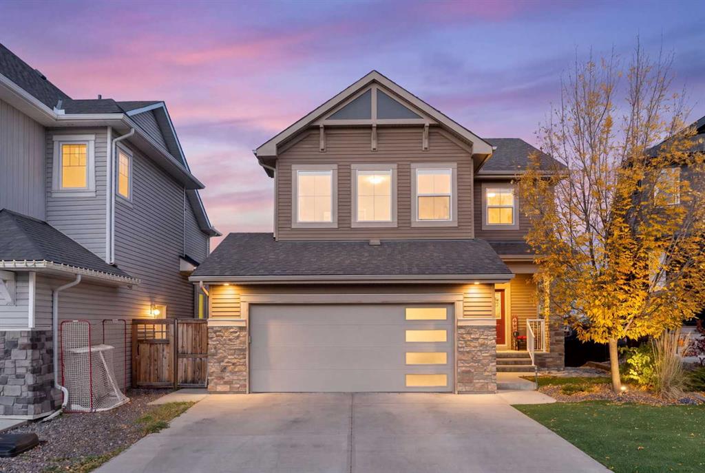 Picture of 70 Canals Close SW, Airdrie Real Estate Listing