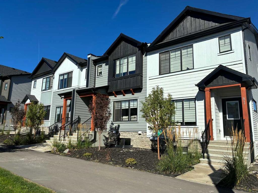 Picture of 69 Silverton Glen Gate SW, Calgary Real Estate Listing