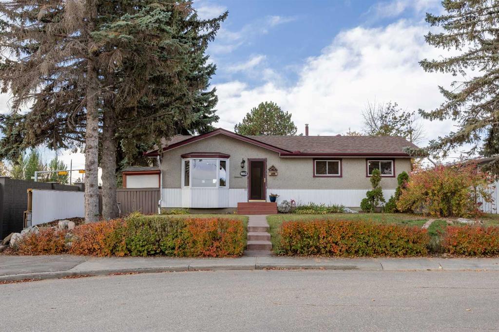 Picture of 9843 Auburn Road SE, Calgary Real Estate Listing