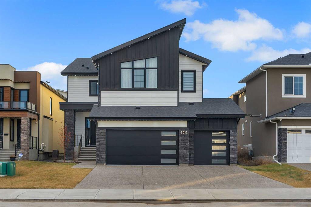 Picture of 2012 waterbury Road , Chestermere Real Estate Listing