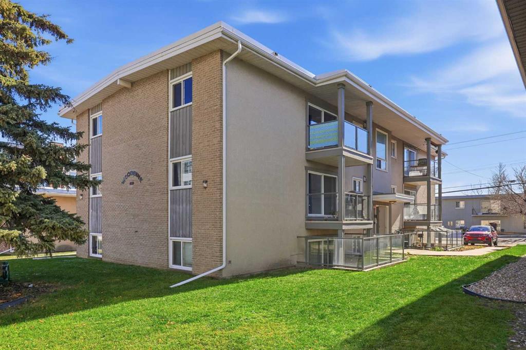 Picture of 3, 609 67 Avenue SW, Calgary Real Estate Listing