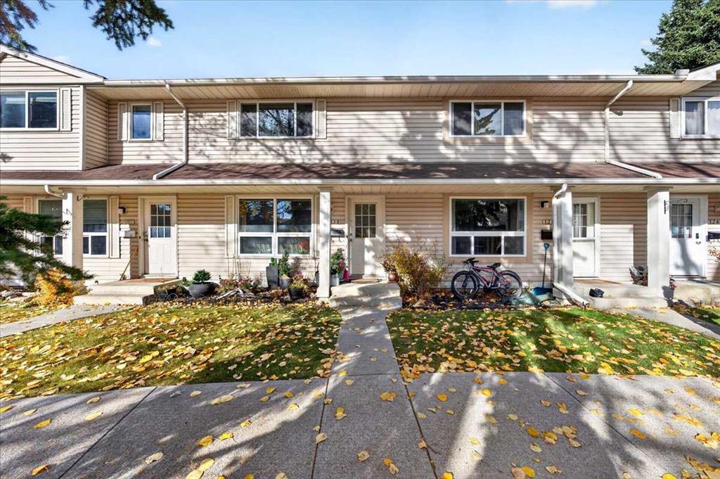 Picture of 130 Woodmont Terrace SW, Calgary Real Estate Listing