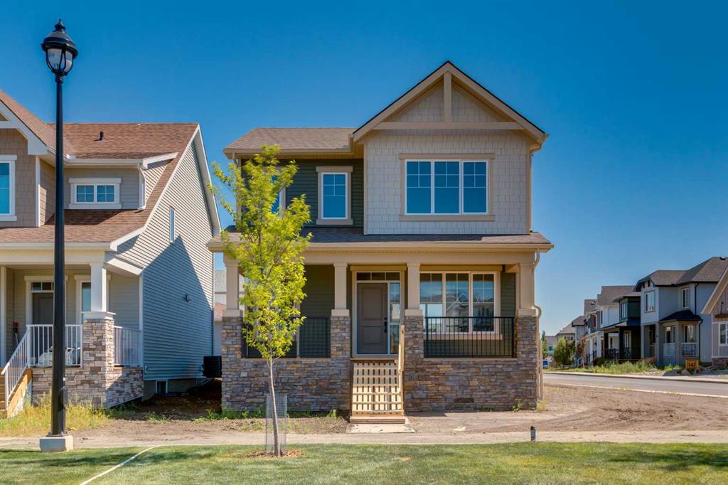 Picture of 20 Ellen Lane , Crossfield Real Estate Listing