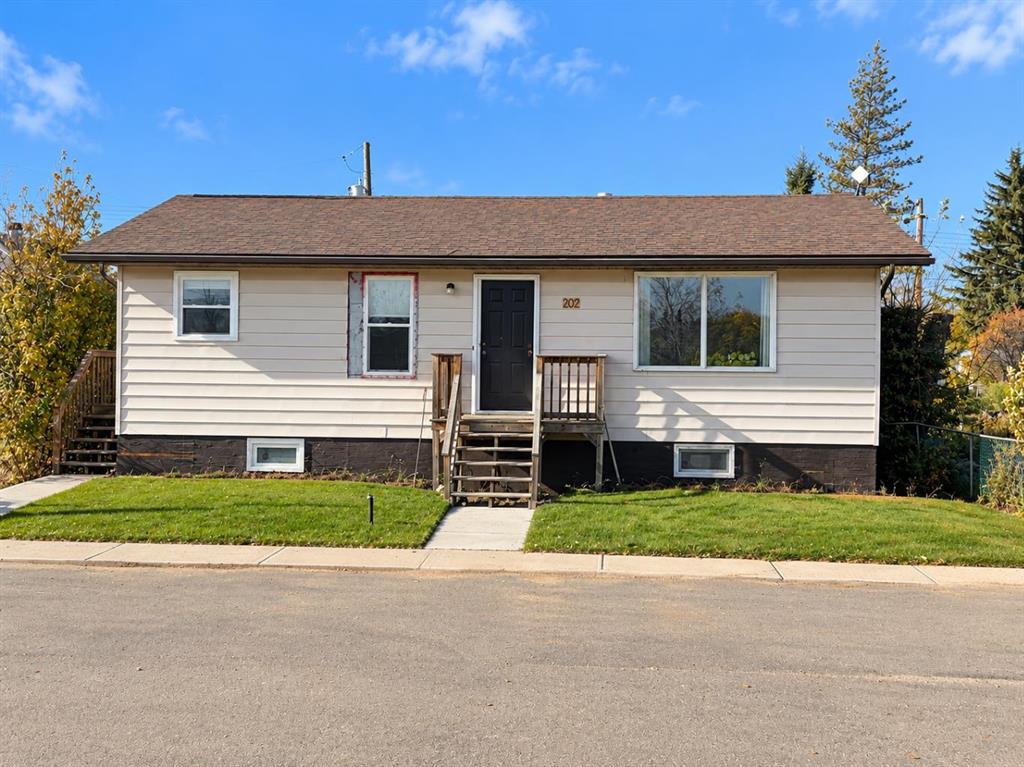 Picture of 202 Berry  , Halkirk Real Estate Listing