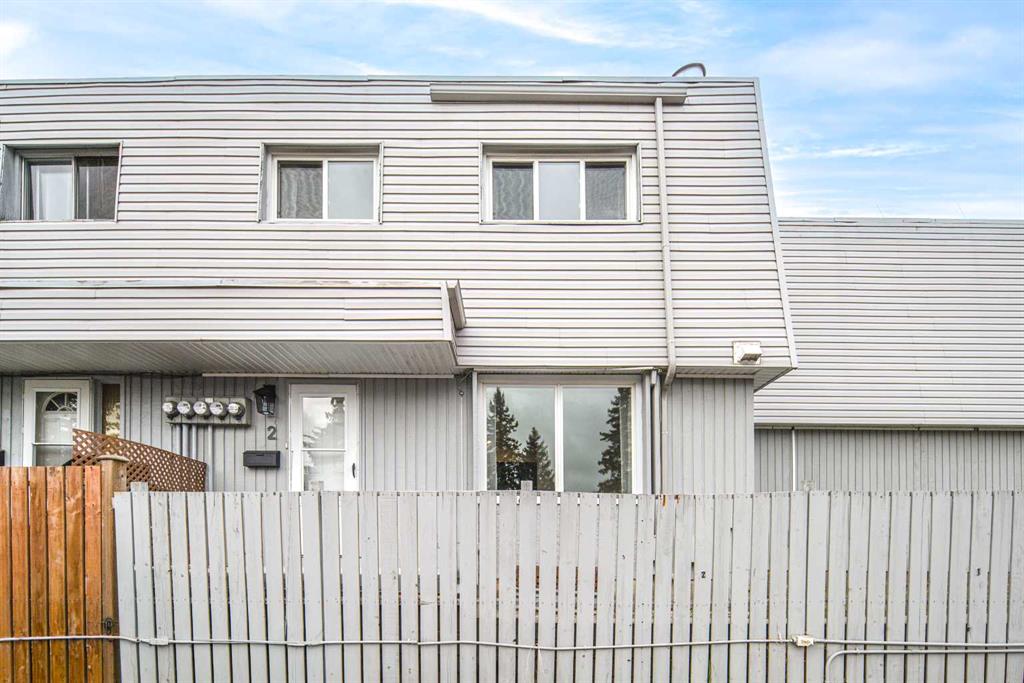 Picture of 2, 6420 4A Street NE, Calgary Real Estate Listing