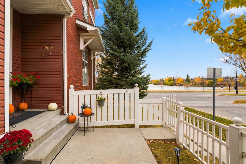 Picture of 140 Promenade Way SE, Calgary Real Estate Listing
