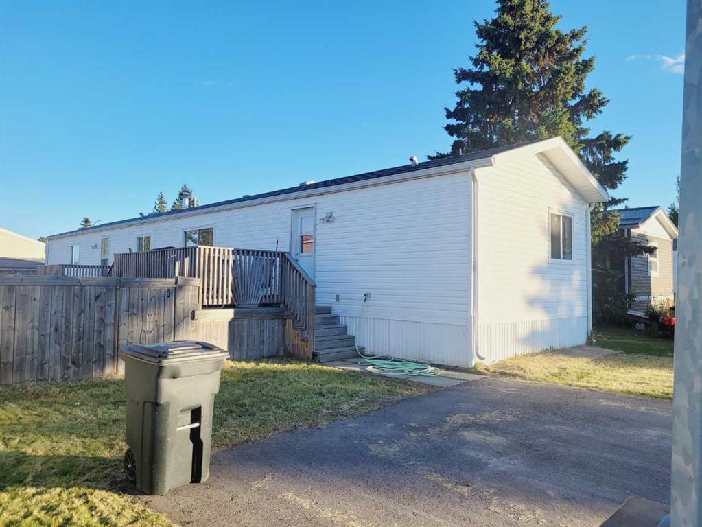 Picture of 78, 812 6 Avenue SW, Slave Lake Real Estate Listing