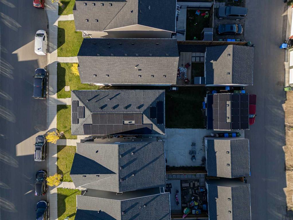 Picture of 74 Mallard Heath SE, Calgary Real Estate Listing