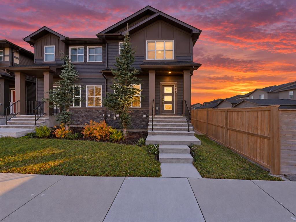 Picture of 435 Savanna Boulevard NE, Calgary Real Estate Listing
