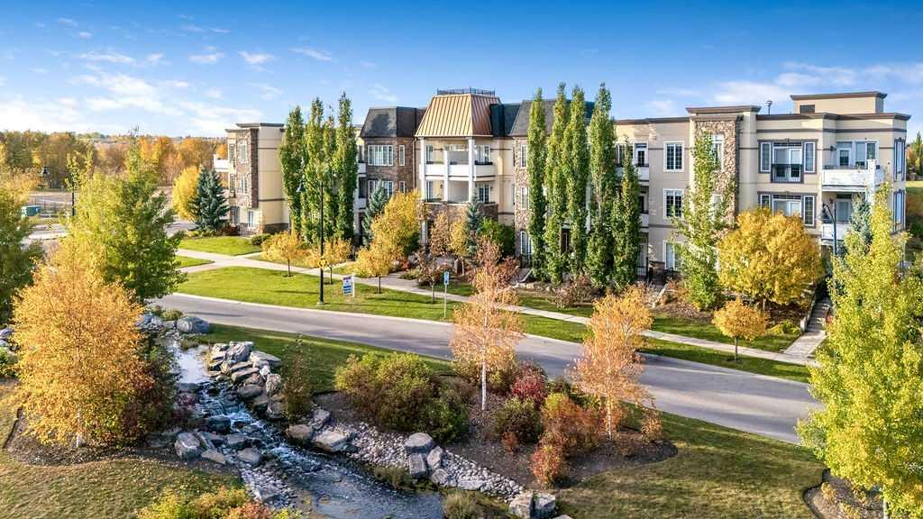 Picture of 307, 39 Quarry Gate SE, Calgary Real Estate Listing