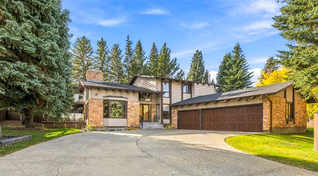 Picture of 340 Pump Hill Gardens SW, Calgary Real Estate Listing