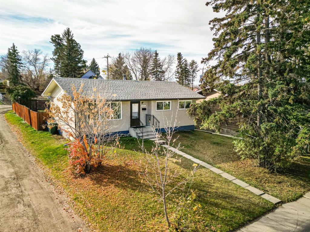 Picture of 5015 46 Street , Innisfail Real Estate Listing