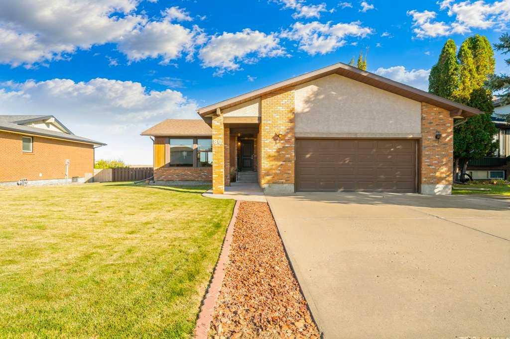 Picture of 80 East Glen Drive SE, Medicine Hat Real Estate Listing