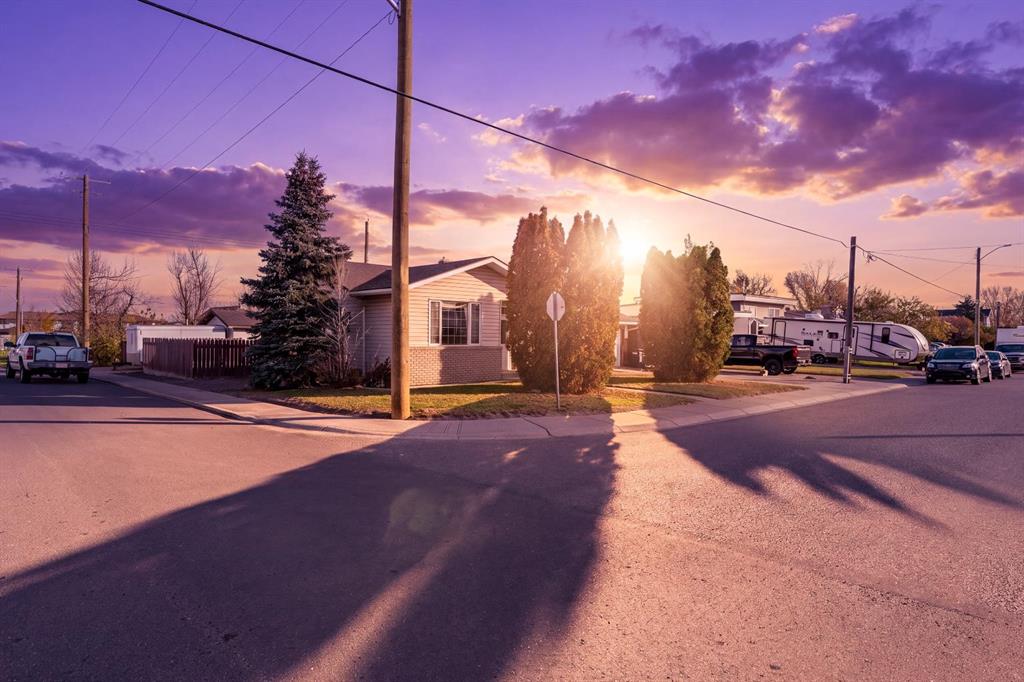 Picture of 503 21 Street , Fort Macleod Real Estate Listing