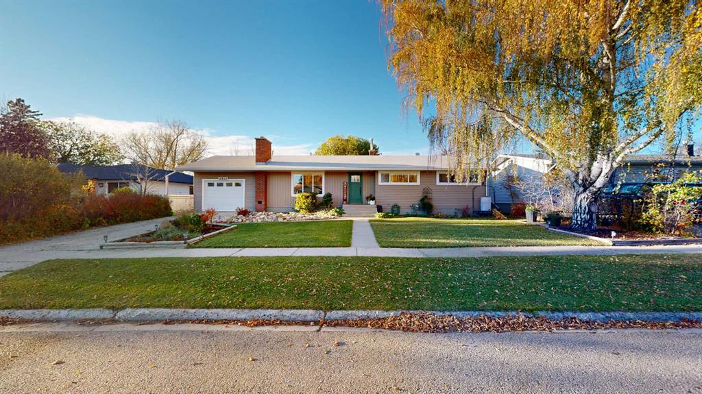 Picture of 2510 20 Street , Nanton Real Estate Listing