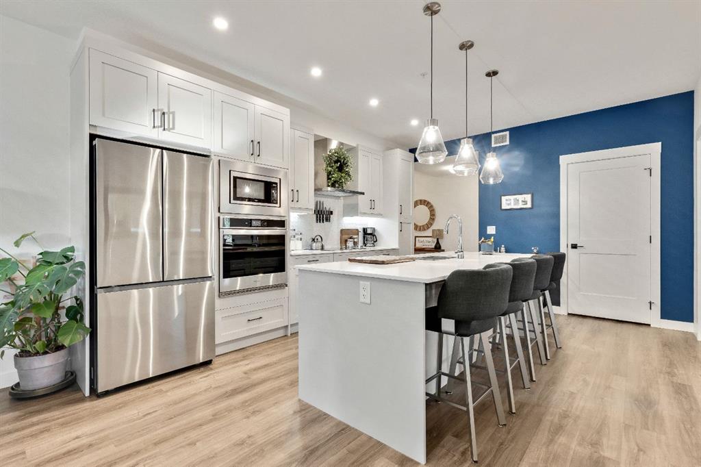 Picture of 3214, 200 Seton Circle SE, Calgary Real Estate Listing