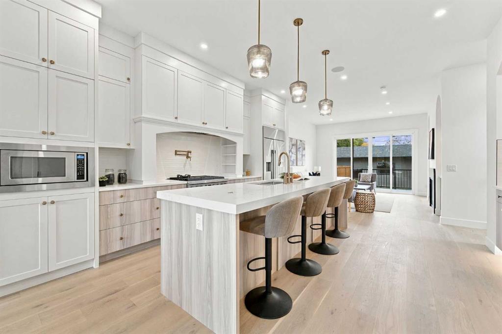 Picture of 2300 6 Street NE, Calgary Real Estate Listing
