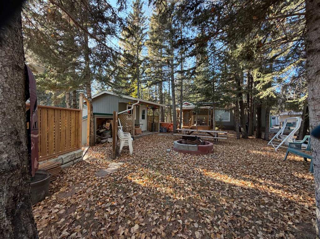 Picture of 20 & 21, 200 4 Avenue SW, Sundre Real Estate Listing