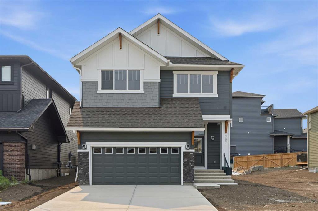 Picture of 997 Alpine Drive SW, Calgary Real Estate Listing