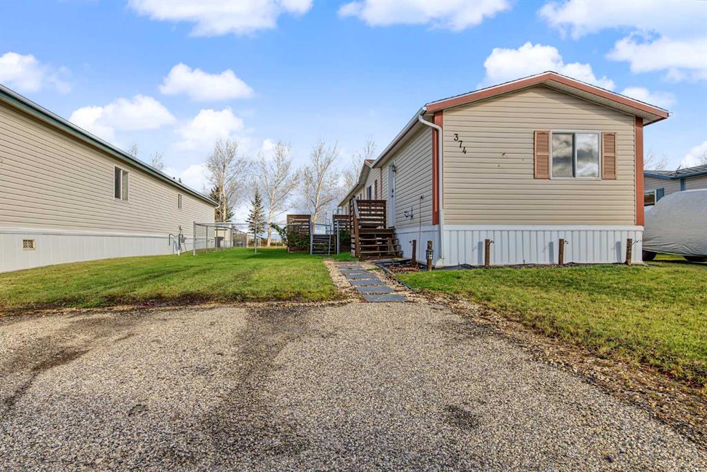 Picture of 374 Scott Lane , Rural Grande Prairie No. 1, County of Real Estate Listing