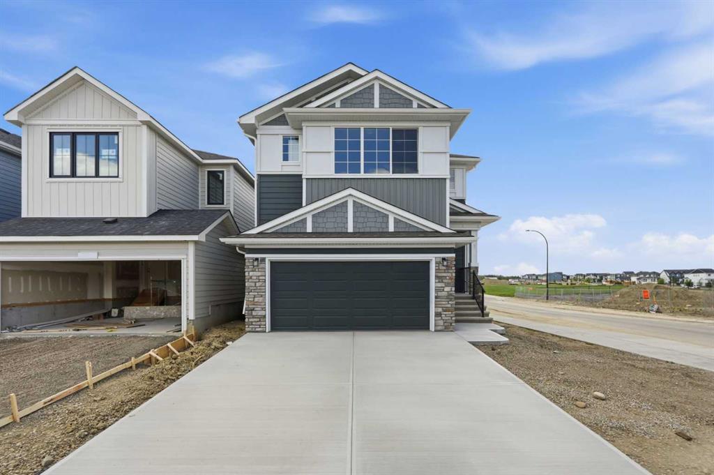 Picture of 7 Verdure Gate SW, Calgary Real Estate Listing
