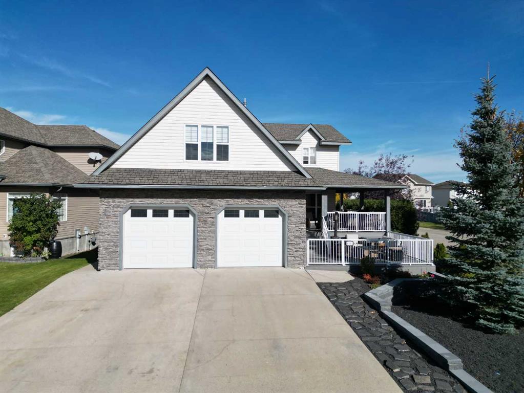 Picture of 9302 Lakeshore Court , Grande Prairie Real Estate Listing