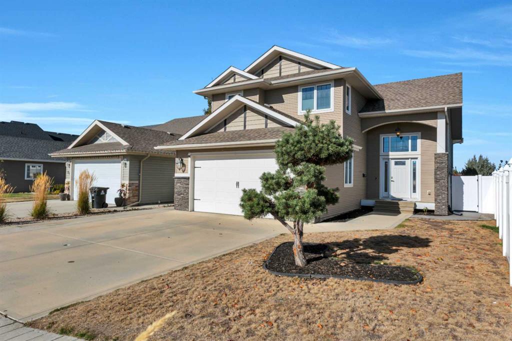 Picture of 25 Cascade Street , Blackfalds Real Estate Listing