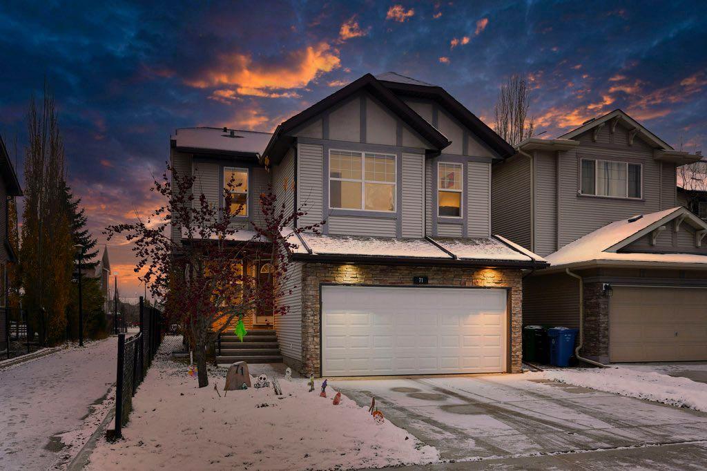 Picture of 71 Cougarstone Court SW, Calgary Real Estate Listing