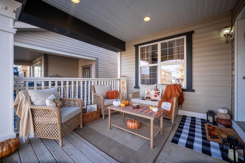 Picture of 441 Sagewood Drive SW, Airdrie Real Estate Listing