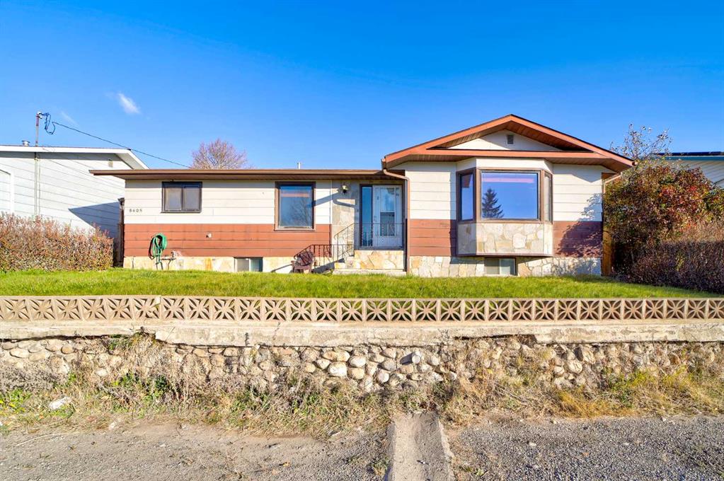 Picture of 8605 19 Avenue , Coleman Real Estate Listing