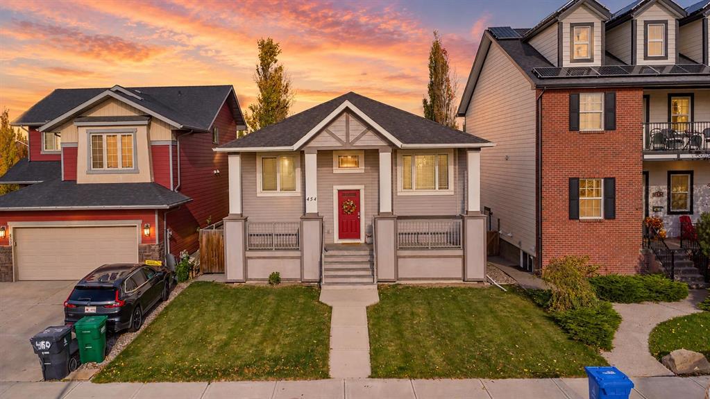 Picture of 454 Twinriver Road W, Lethbridge Real Estate Listing