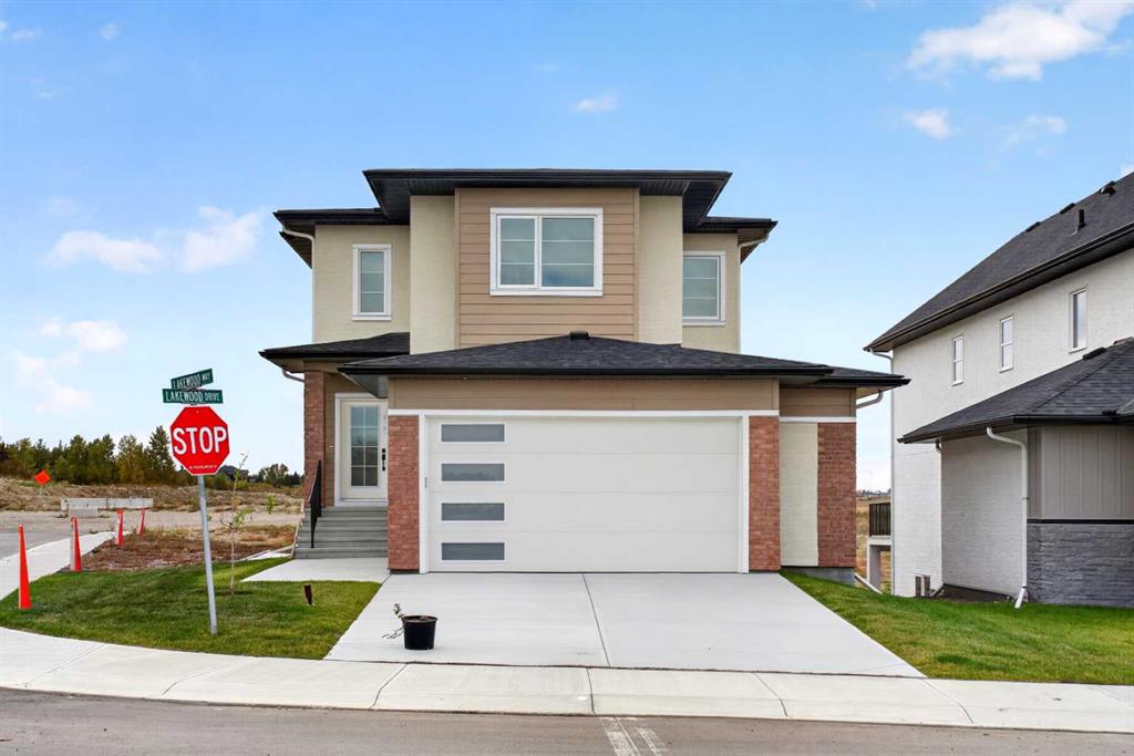 Picture of 3 Lakewood Way , Strathmore Real Estate Listing
