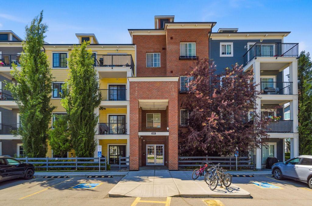 Picture of 3209, 99 Copperstone Park SE, Calgary Real Estate Listing