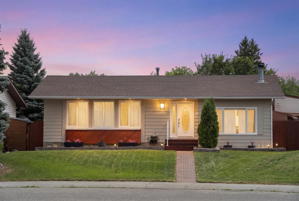 Picture of 48 Deermont Way SE, Calgary Real Estate Listing