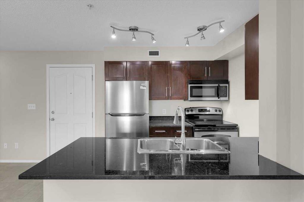 Picture of 204, 7130 80 Avenue NE, Calgary Real Estate Listing