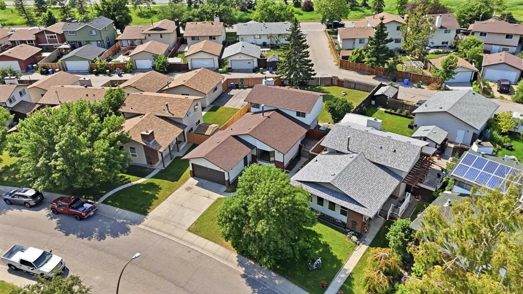 Picture of 172 Templemont Drive NE, Calgary Real Estate Listing