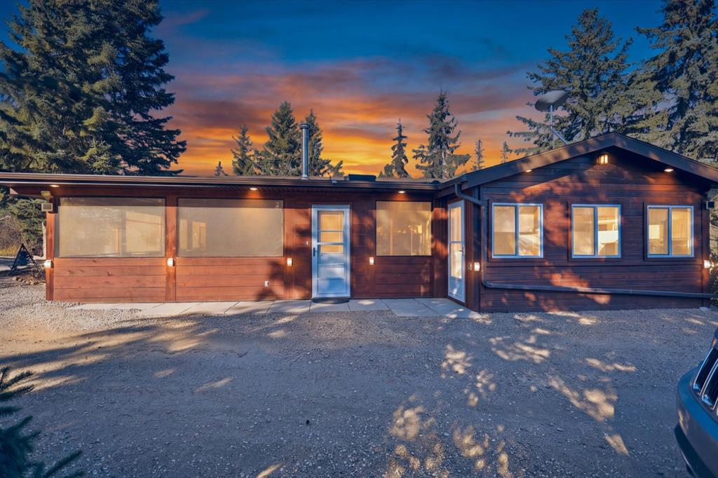 Picture of 300, 35102 Range Road 24  , Rural Red Deer County Real Estate Listing