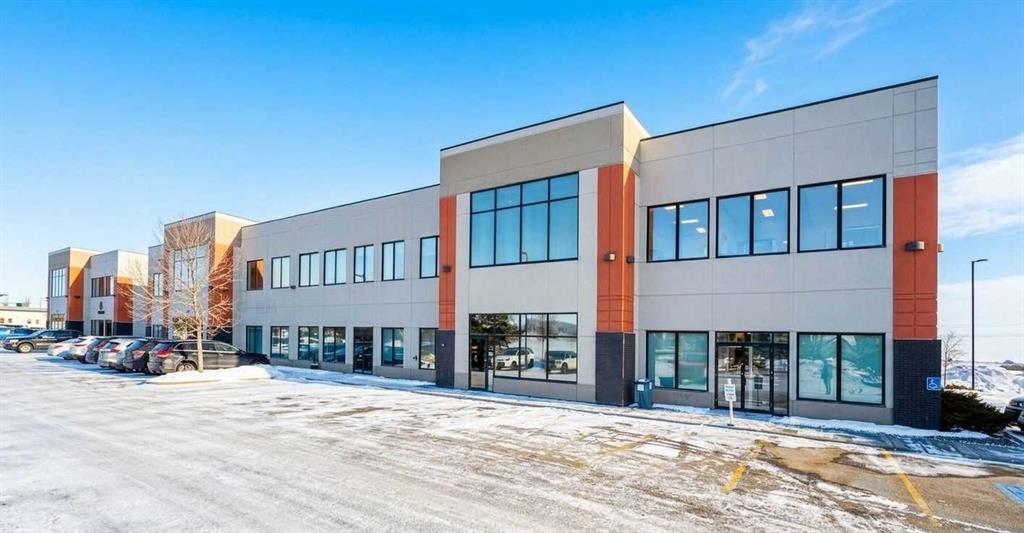 Picture of 208, 2520 Ellwood Drive SW, Edmonton Real Estate Listing