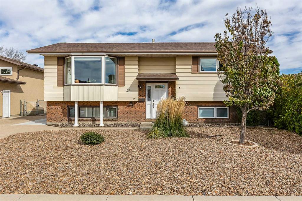 Picture of 46 Ross Haven Place SE, Medicine Hat Real Estate Listing
