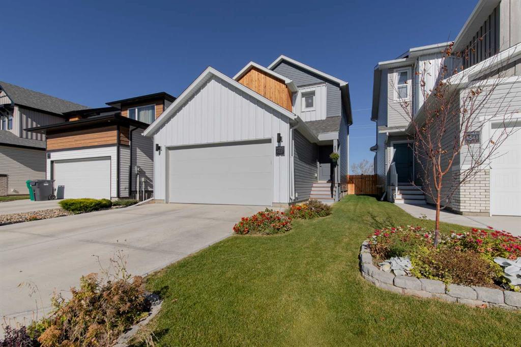 Picture of 4537 25 Avenue S, Lethbridge Real Estate Listing
