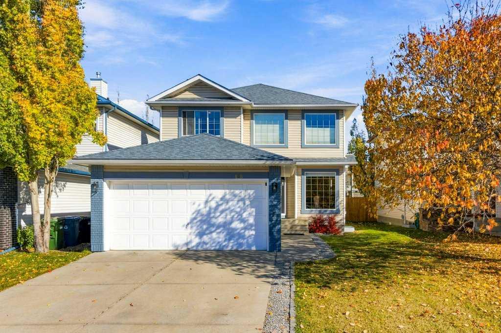 Picture of 128 Douglas Ridge Close SE, Calgary Real Estate Listing
