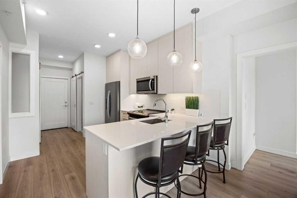 Picture of 2403, 76 Cornerstone Passage NE, Calgary Real Estate Listing