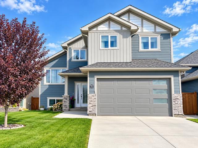 Picture of 253 Greenwood Road , Coalhurst Real Estate Listing