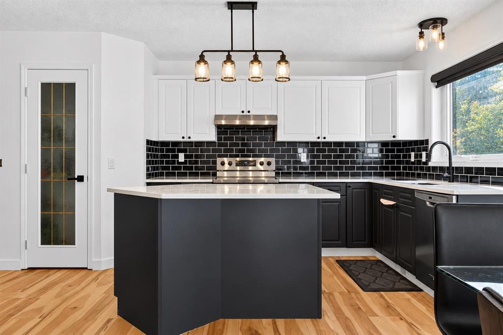 Picture of 45 Bow Ridge Drive , Cochrane Real Estate Listing
