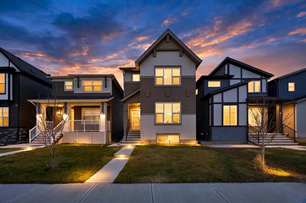 Picture of 113 Corner Glen Way NE, Calgary Real Estate Listing