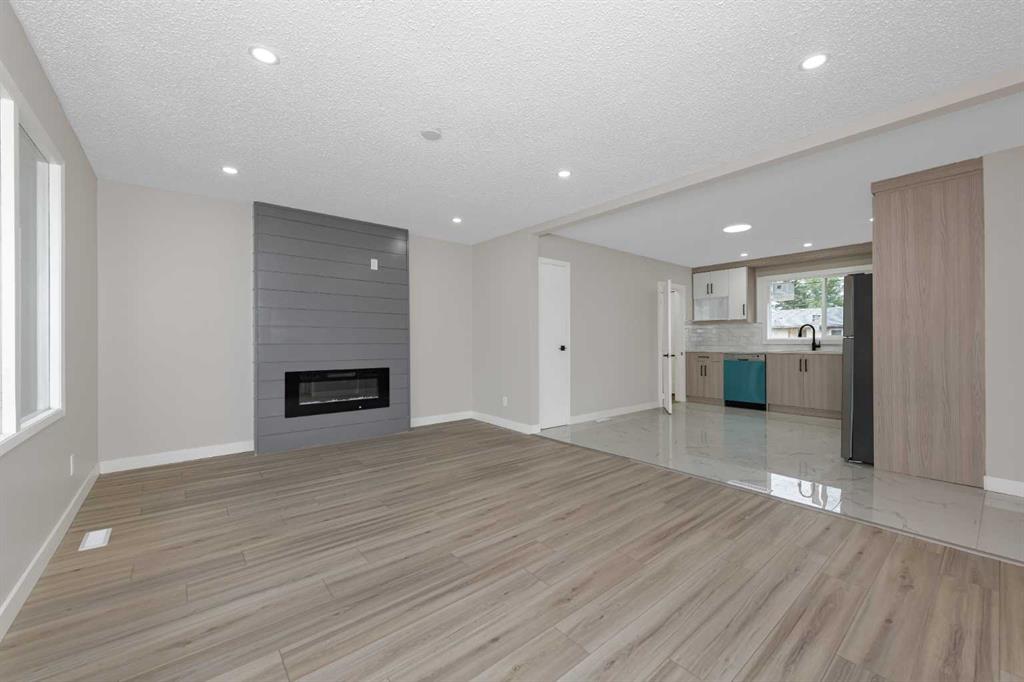 Picture of 43 Maranda Close NE, Calgary Real Estate Listing