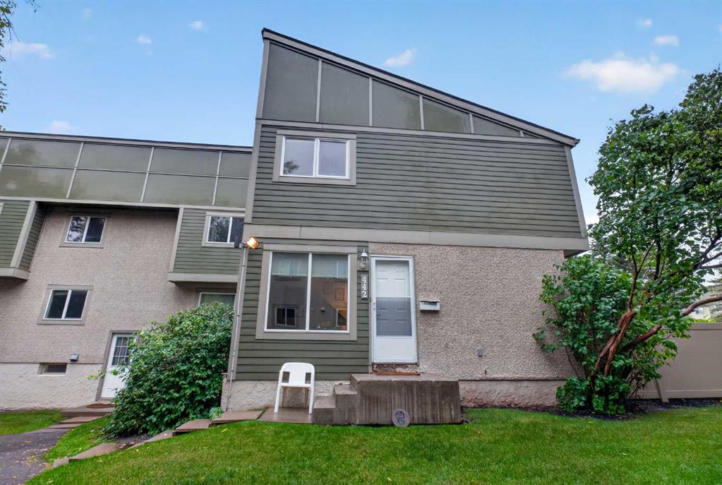 Picture of 442, 406 Blackthorn Road NE, Calgary Real Estate Listing