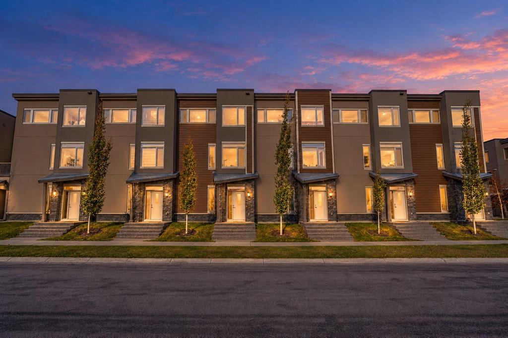 Picture of 8354 9 Avenue SW, Calgary Real Estate Listing