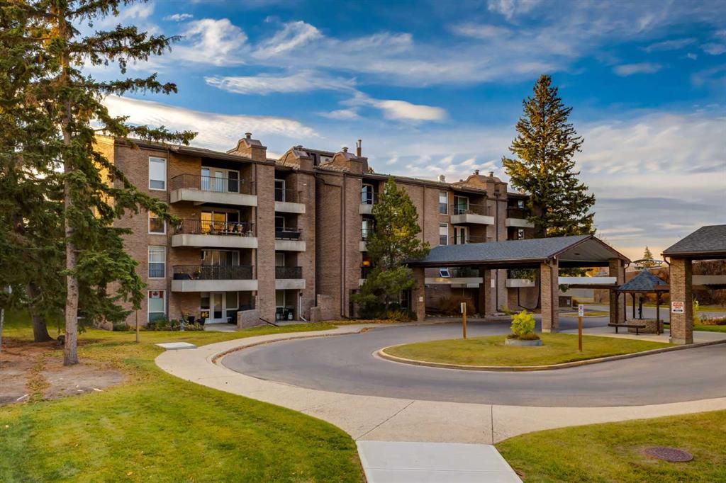 Picture of 1402, 201 Braeglen Close SW, Calgary Real Estate Listing