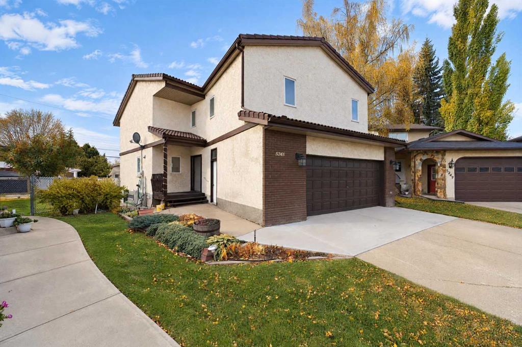 Picture of 5245 42 Street , Olds Real Estate Listing